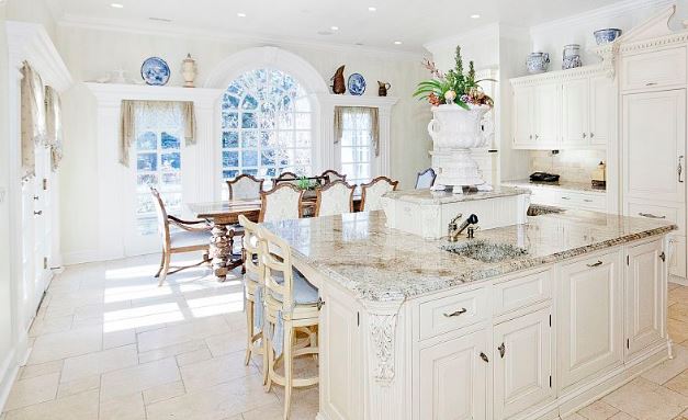 Top 10 Villas with Gourmet Kitchens