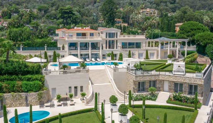 The Best Villas for Large Groups